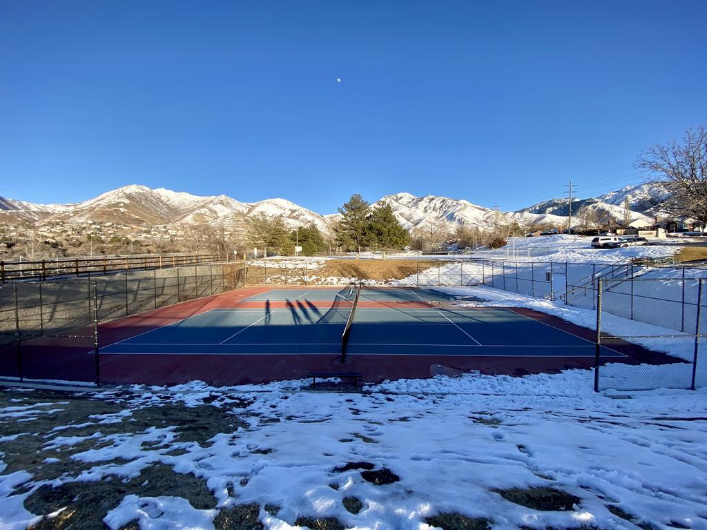 winter tennis